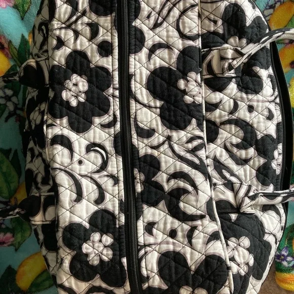 Handbag - Picture 2 of 4